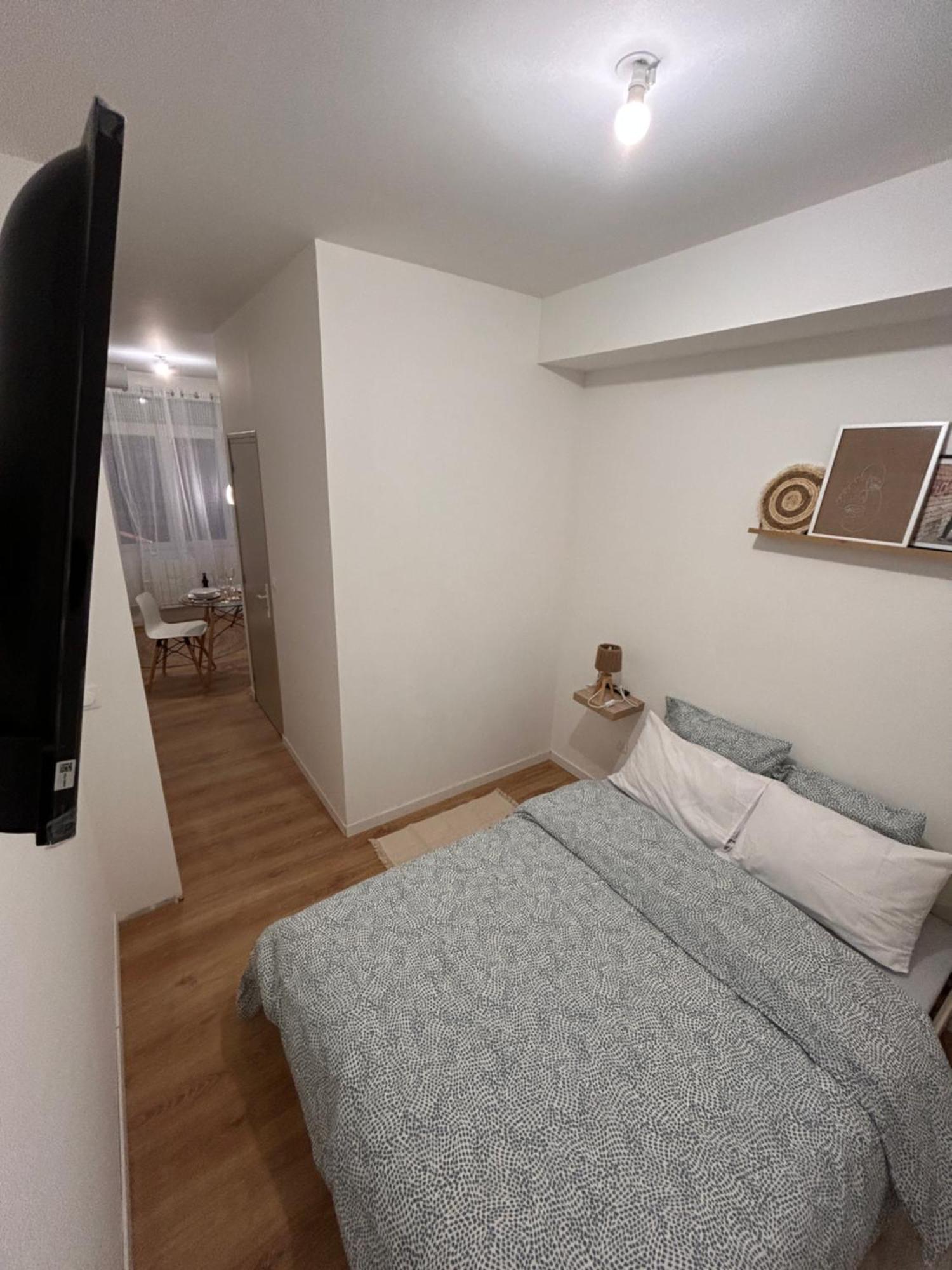 Serenity Stay Saint-Quentin  Exterior foto